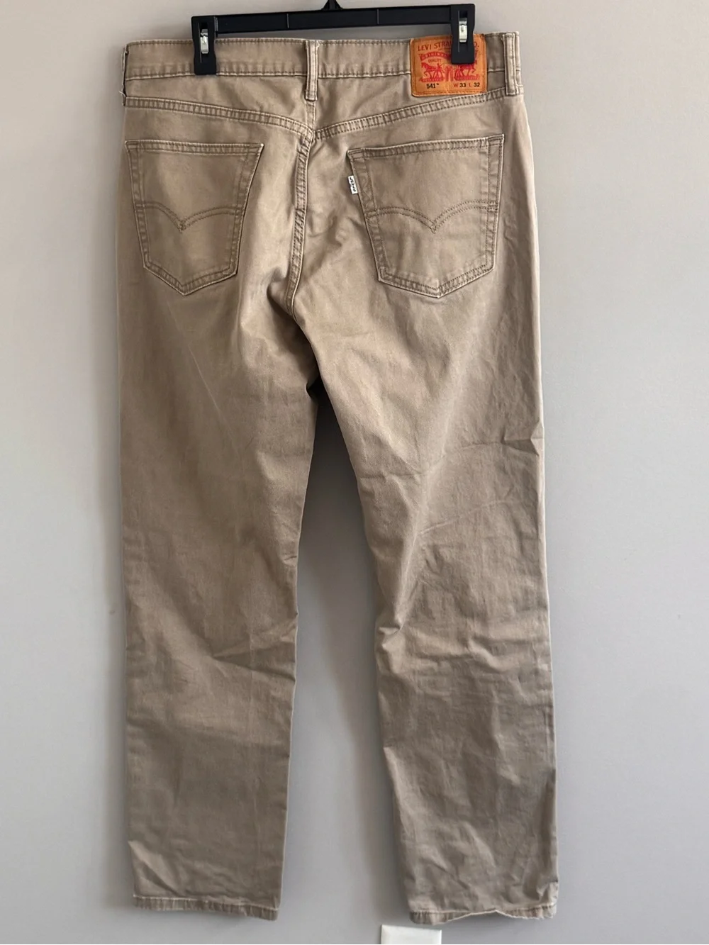 Levi’s 541 Athletic Taper Men’s Jeans W33 Khaki Beige Stretch Denim